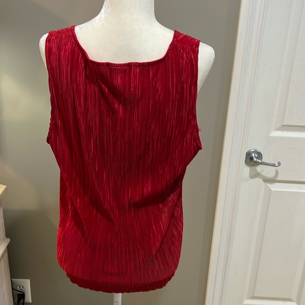 CHICO’S Easywear Ruffled Tank - 2 - Picture 4 of 9